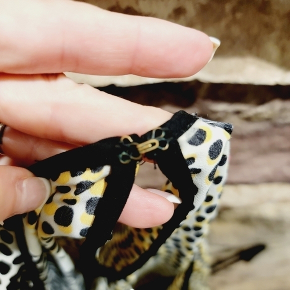 Vince Camuto Sleeveless Yellow Black Color Block Dot Print  Tunic Top Size XL - Picture 7 of 8